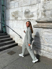 Indlæs billede til gallerivisning NEO NOIR Sonar Linen Pants Dusty Army
