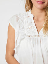 Indlæs billede til gallerivisning NEO NOIR Jayla S Voile Top White
