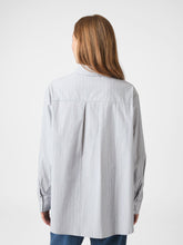 Indlæs billede til gallerivisning NEO NOIR Dalma Stone Shirt Light Grey
