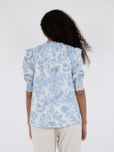 Indlæs billede til gallerivisning NEO NOIR Davina Rose Field Blouse Light Blue
