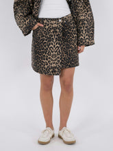 Indlæs billede til gallerivisning NEO NOIR Kendra Leopard Skirt
