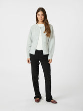 Indlæs billede til gallerivisning NEO NOIR Lilly Pearl Knit Cardigan Light Grey Melange
