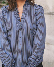 Indlæs billede til gallerivisning NEO NOIR Brielle Twill Stripe Shirt Dusty Blue
