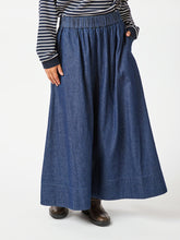 Indlæs billede til gallerivisning NEO NOIR Yara Denim Long Skirt Denim Dark Blue
