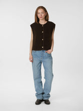 Indlæs billede til gallerivisning NEO NOIR Mariko Teddy Vest Dark Brown
