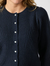 Indlæs billede til gallerivisning NEO NOIR Puli Knit Cardigan Navy
