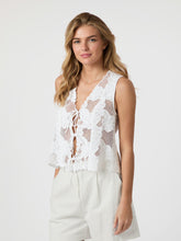 Indlæs billede til gallerivisning NEO NOIR Alboa Embroidery Top Off White
