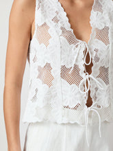 Indlæs billede til gallerivisning NEO NOIR Alboa Embroidery Top Off White
