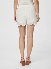 Indlæs billede til gallerivisning NEO NOIR Senna Embroidery Shorts
