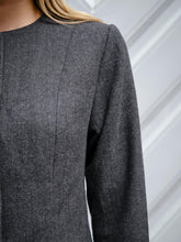 Indlæs billede til gallerivisning NEO NOIR Amanda Herringbone Jacket Antracit
