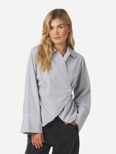 Indlæs billede til gallerivisning NEO NOIR Fenli Striped Shirt Grey
