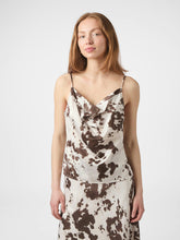 Indlæs billede til gallerivisning NEO NOIR Lindy Cow Print Top Brown

