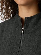 Indlæs billede til gallerivisning NEO NOIR Melville Herringbone Dres Antracit
