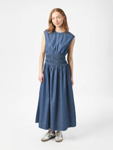 Indlæs billede til gallerivisning NEO NOIR Esmy Denim Dress Blue
