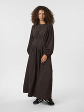 Indlæs billede til gallerivisning NEO NOIR Kankata Dress Dark Brown
