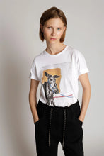 Indlæs billede til gallerivisning MUNTHE Midi T-shirt White
