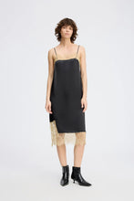 Indlæs billede til gallerivisning MUNTHE Rocco Slip Black
