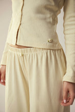 Indlæs billede til gallerivisning MAANESTEN Winter Pointelle Cardigan Butter Yellow
