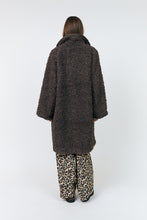 Indlæs billede til gallerivisning LOLLYS LAUNDRY Doo Jacket Dark Mokka
