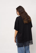 Indlæs billede til gallerivisning CO' COUTURE Larson Mix Lace Tee Sort
