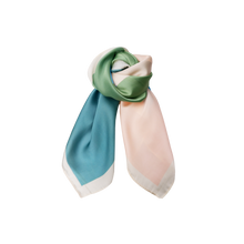 Indlæs billede til gallerivisning BLACK COLOUR Bcvesper Mini Scarf Green
