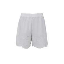 Indlæs billede til gallerivisning BLACK COLOUR Bcagneta Lace Shorts Off White
