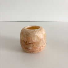 Indlæs billede til gallerivisning MANIPURA 42488 Alabast Lysestage Brun H8
