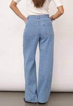 Indlæs billede til gallerivisning CO' COUTURE Anto Denim Pleat Pant Light Denim
