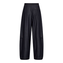 Indlæs billede til gallerivisning CO' COUTURE Terry Barrel Pant Navy Denim
