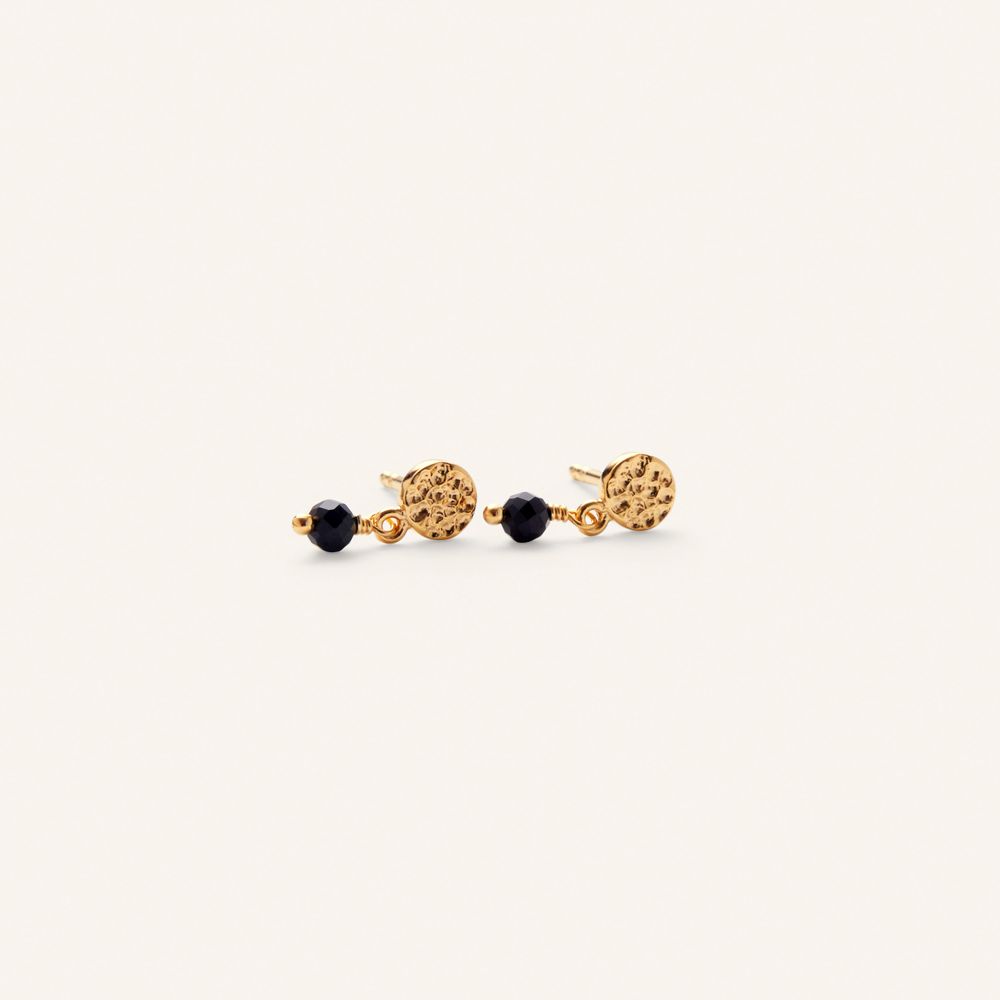 PERNILLE CORYDON Black Nature Easticks