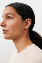 Indlæs billede til gallerivisning PERNILLE CORYDON Sweetheart Earsticks
