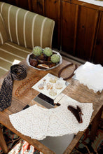Indlæs billede til gallerivisning BLACK COLOUR Bcreeva Lace Cufs White
