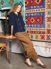 Indlæs billede til gallerivisning BLACK COLOUR Bcbjoerk Patent Knit Cardigan Navy
