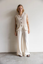 Indlæs billede til gallerivisning PROJECT AJ117 Salome 102 Chalk
