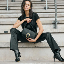 Indlæs billede til gallerivisning DEPECHE Ava Pants Full Length Flare Black
