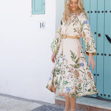 Indlæs billede til gallerivisning BLACK COLOUR Bczennia Flower Dress Champagne
