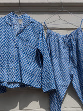 Indlæs billede til gallerivisning CRAFT SISTERS Pyjamas Blockprint Blue Opal

