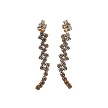 Indlæs billede til gallerivisning PICO COPENHAGEN Claire Crystal short Studs (guld/sølv)
