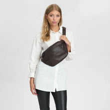 Indlæs billede til gallerivisning DEPECHE 16810 Bumbag Chocolate
