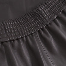 Indlæs billede til gallerivisning DEPECHE Evelyn Leather Skirt Chocolate
