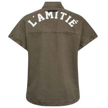 Indlæs billede til gallerivisning HAUTE L'AMITIE Enigma Logo Shirt Mud
