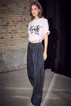 Indlæs billede til gallerivisning HAUTE L'AMITIE Tech Taylor Pant Sort
