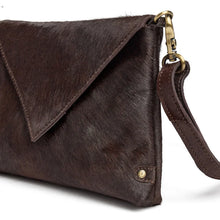 Indlæs billede til gallerivisning DEPECHE 16798 Clutch Dark Brown

