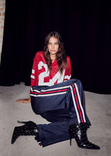 Indlæs billede til gallerivisning HAUTE L'AMITIE Drift Number LS Tee Red
