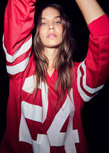 Indlæs billede til gallerivisning HAUTE L'AMITIE Drift Number LS Tee Red
