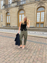 Indlæs billede til gallerivisning BLACK COLOUR Bcrosa Napoleon Top Black
