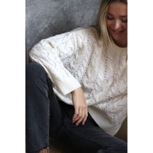 Indlæs billede til gallerivisning O&#39;TAY Elva Sweater Off White

