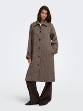 Indlæs billede til gallerivisning JDY Yvinga Herringbone Long Coat Chocolate Torte
