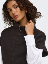 Indlæs billede til gallerivisning JDY Lea Sl 2way Zip Vest Chocolate
