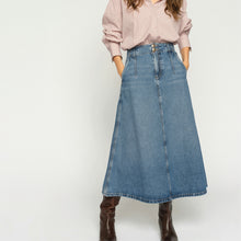 Indlæs billede til gallerivisning MOS MOSH Leala Denim Skirt Mid Blue
